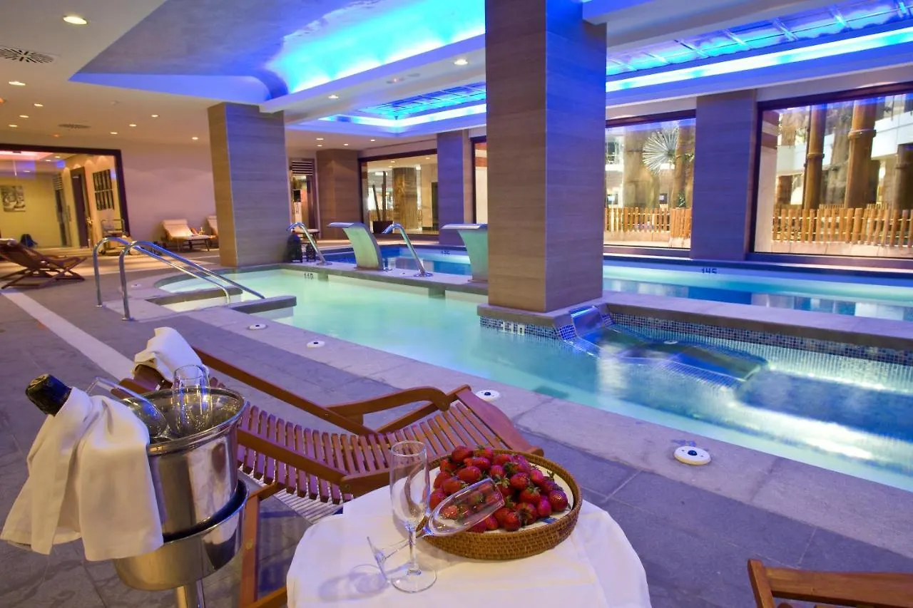 Holiday World Resort Benalmadena Hotel