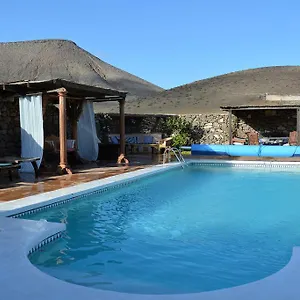 https://la-casa-caldera.in-canary-islands.com
