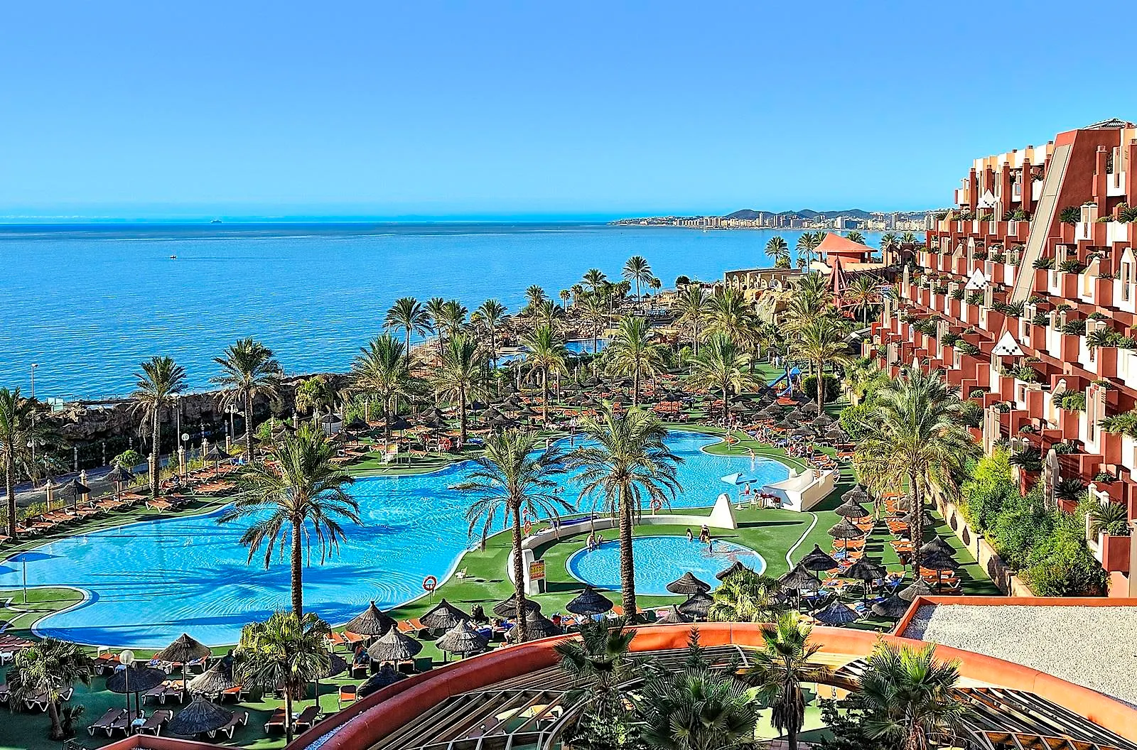 Holiday World Resort Benalmadena Hotel