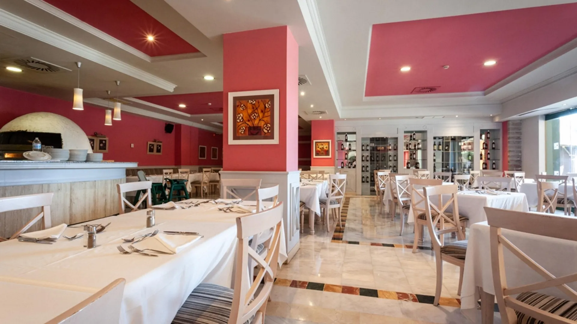 Holiday World Resort Benalmadena 4*,