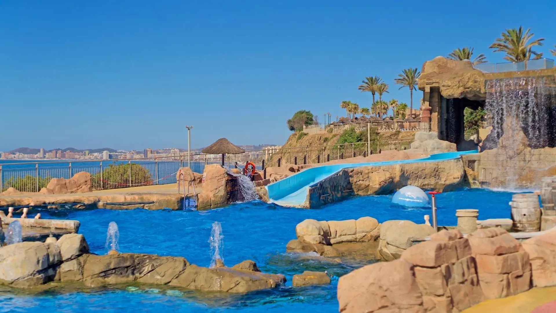 Holiday World Resort Benalmadena Hotel