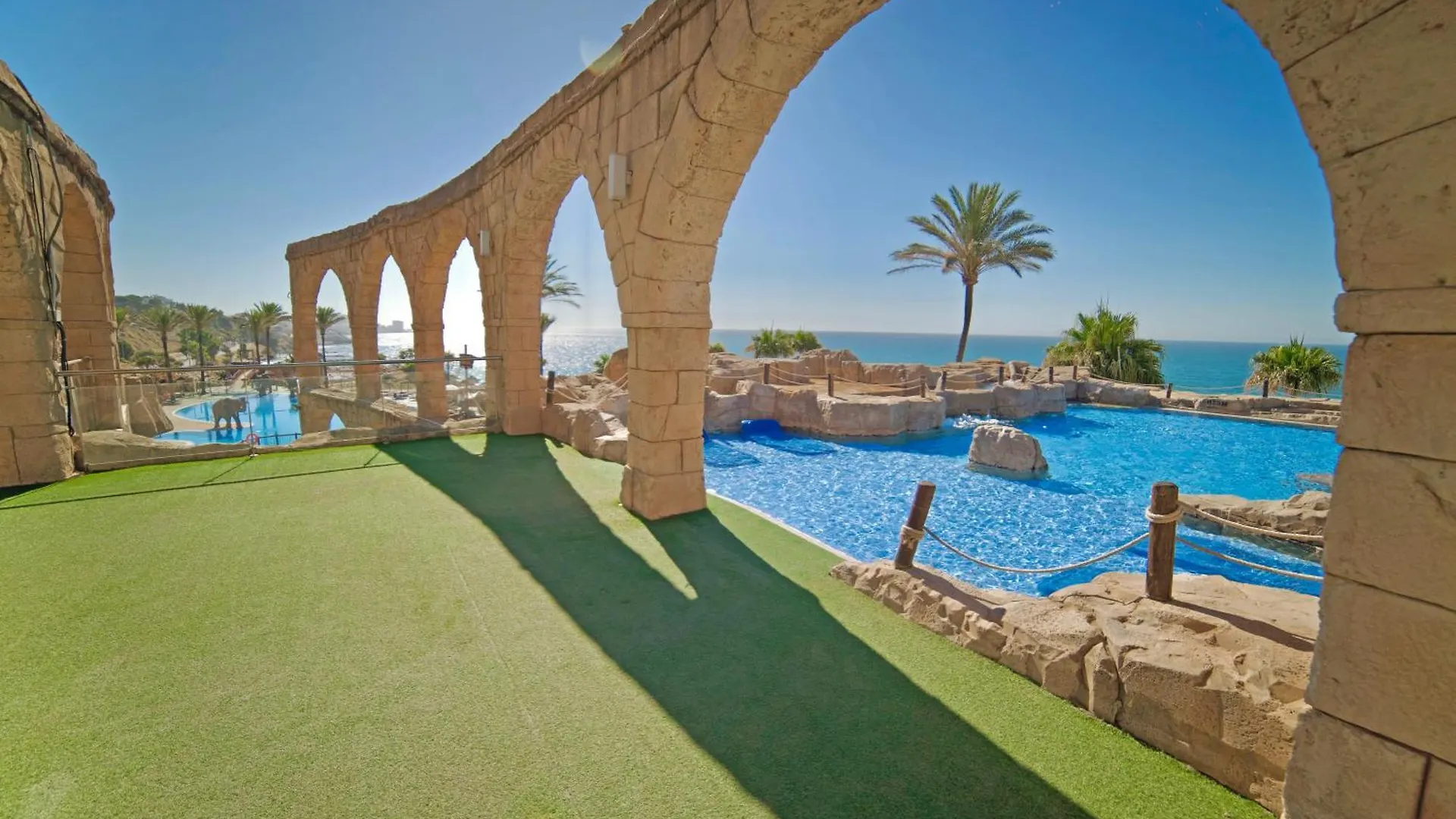 Holiday World Resort Benalmadena Hotel